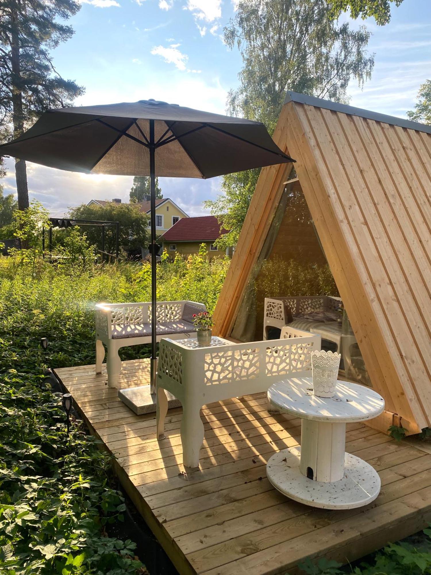 Soerby Glamping Hotel Klockrike Exterior photo