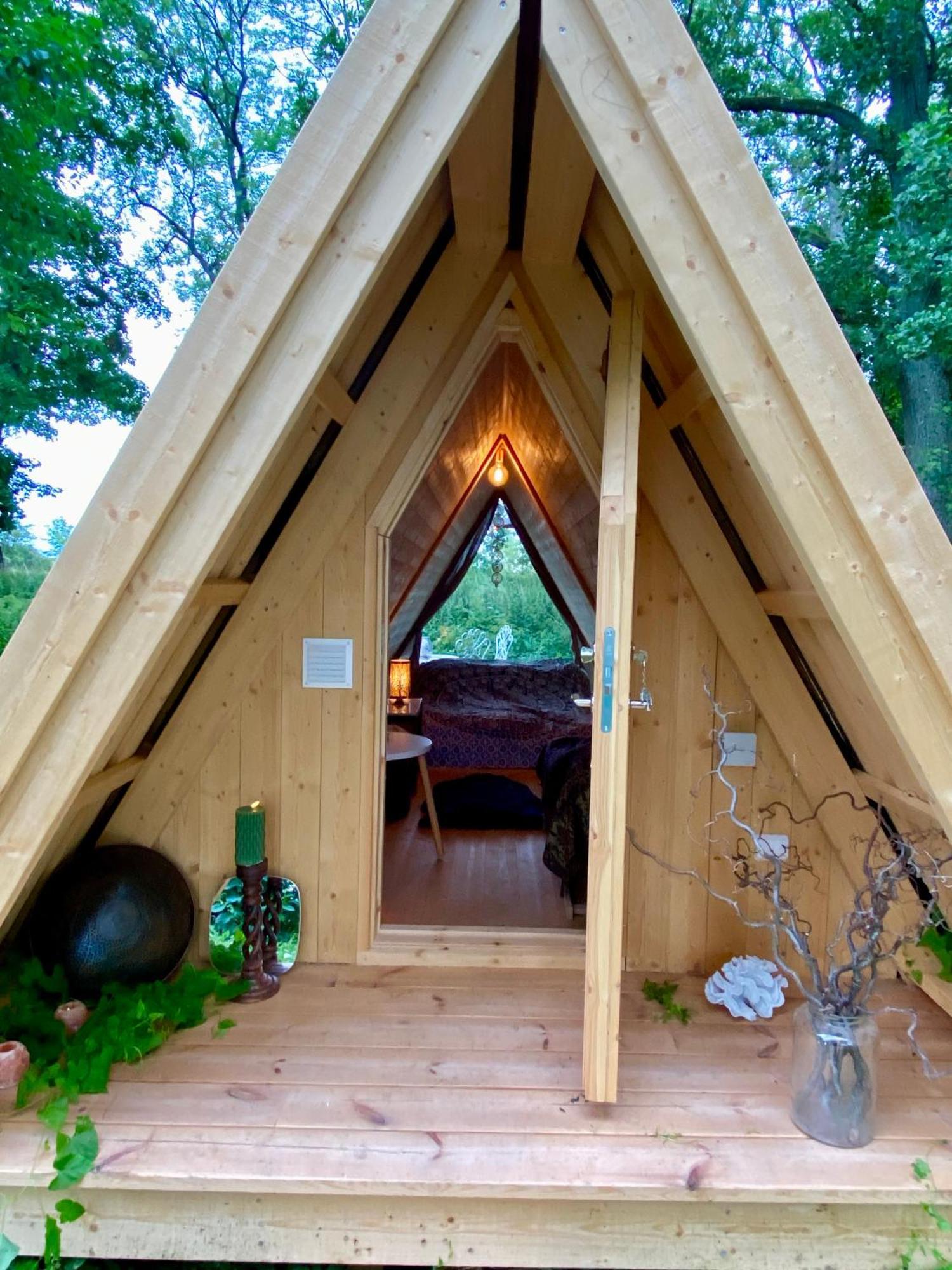Soerby Glamping Hotel Klockrike Exterior photo