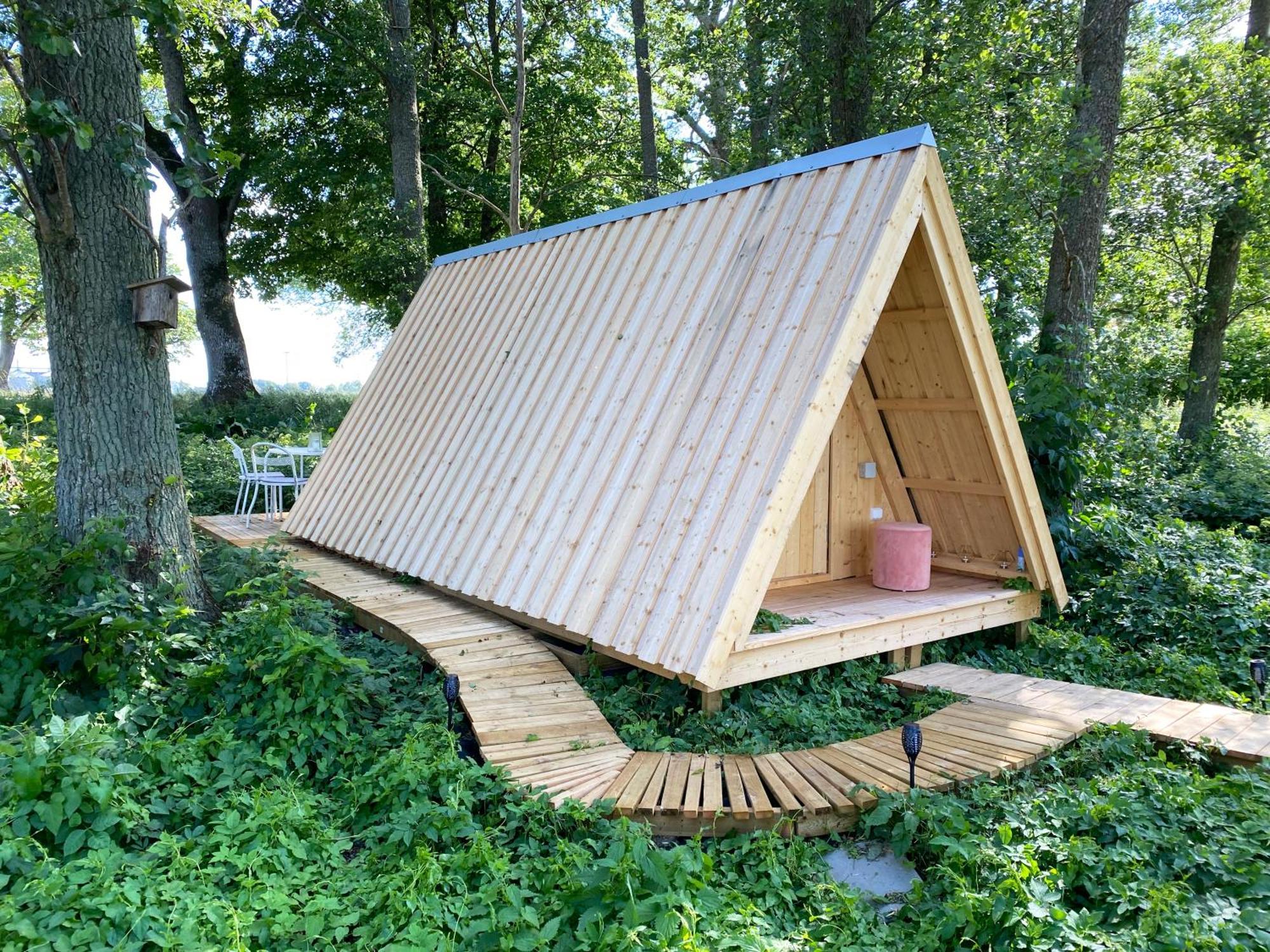 Soerby Glamping Hotel Klockrike Exterior photo